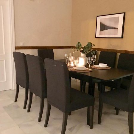 Large And Elegant In Puerto Banus With Pools And Paddle Appartement Marbella Buitenkant foto